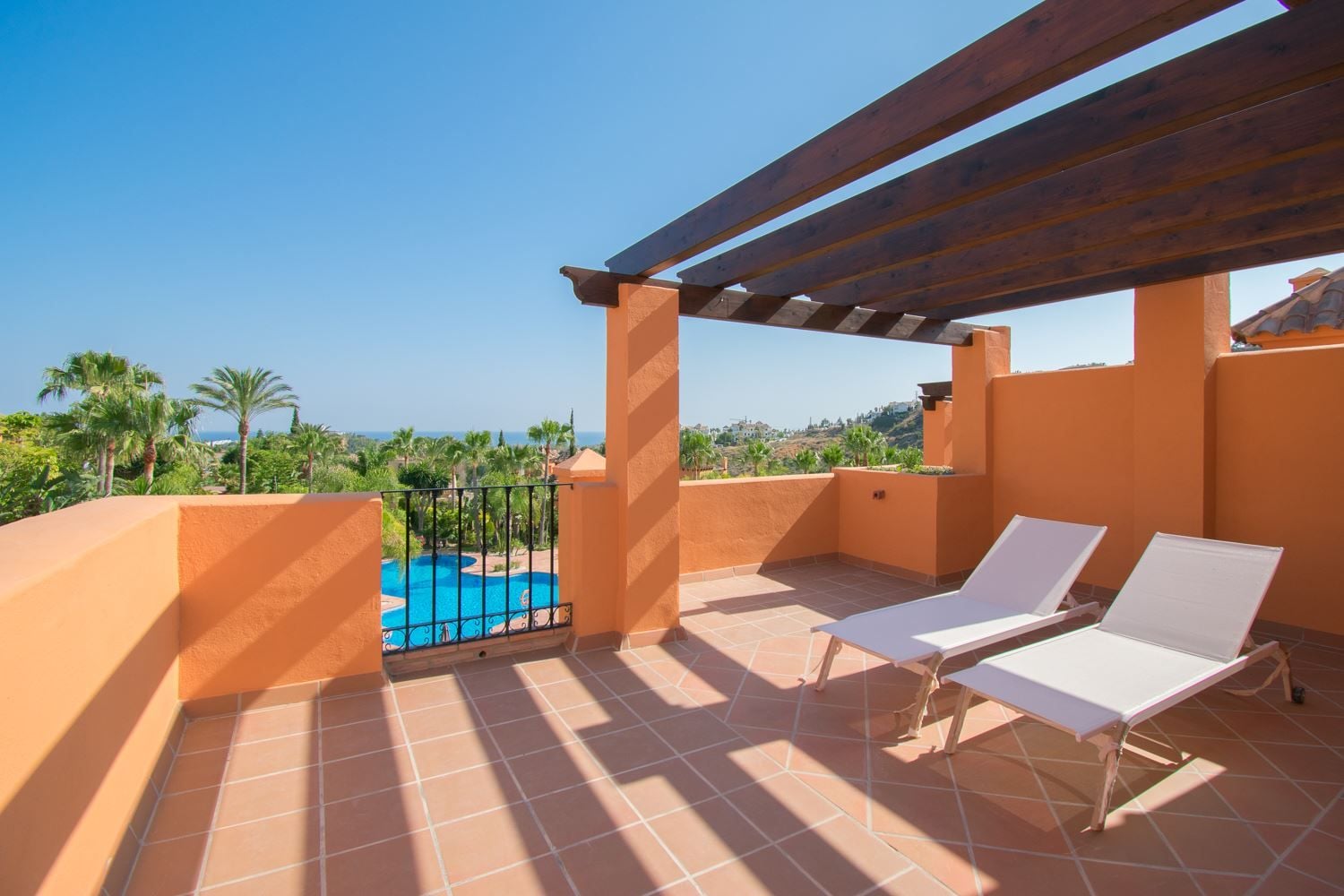 4 Bedroom Townhouse in Benahavís - Foto 14