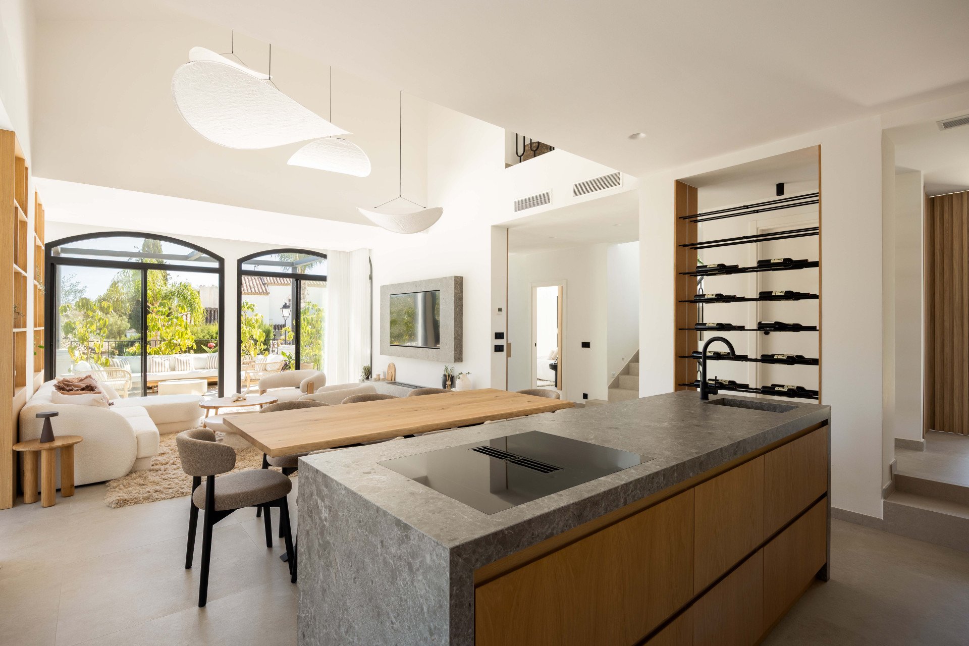 4 Bedroom Villa in Marbella - Photo 5