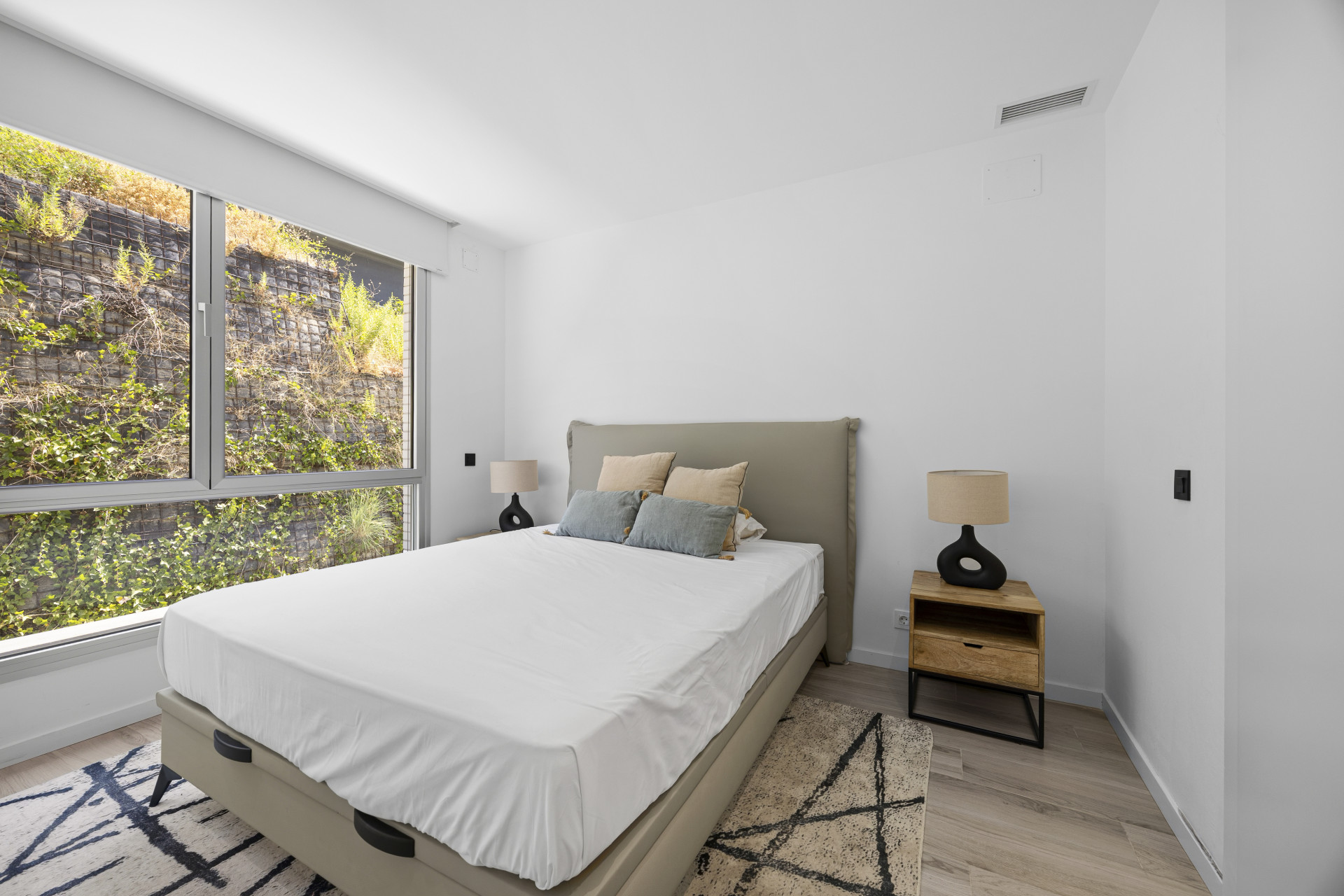 3 Bedroom Townhouse in Estepona - Photo 18
