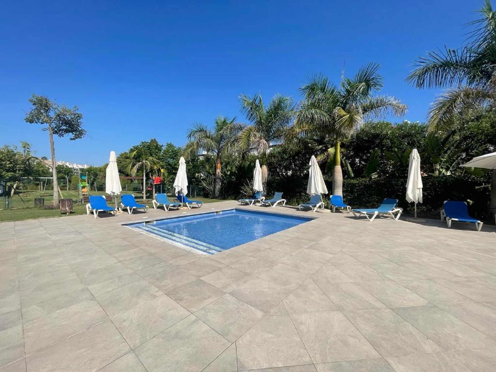 4 Bedroom Apartment in San Pedro de Alcántara - Photo 14