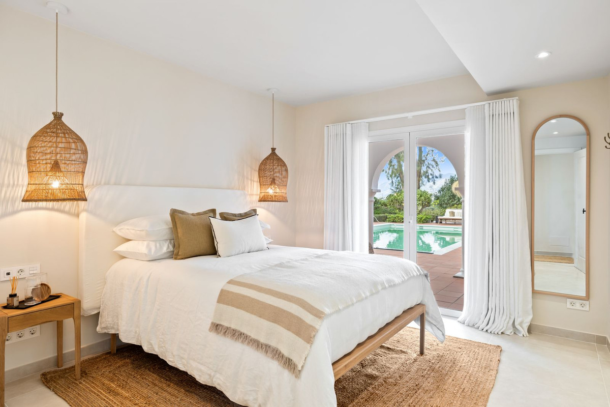 3 Bedroom Villa in Marbella - Photo 16