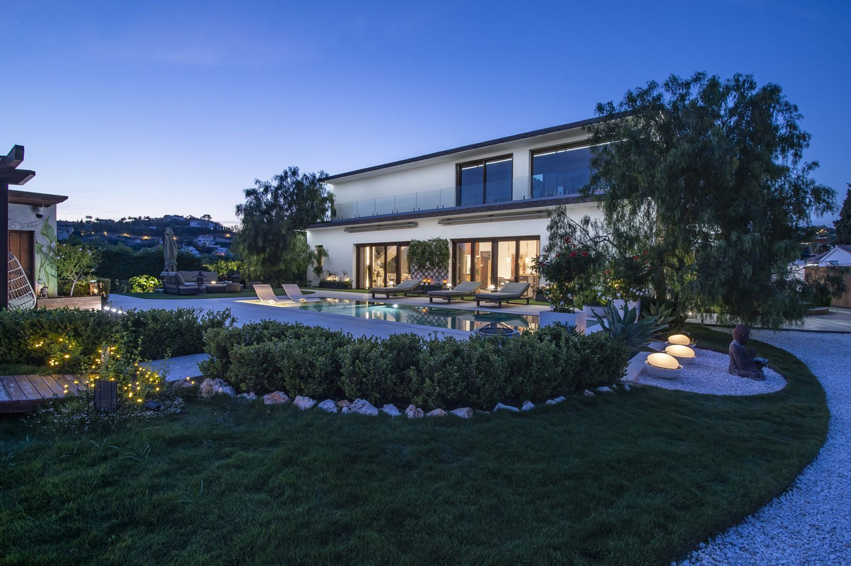 6 Bedroom Villa in Benahavís - Foto 46