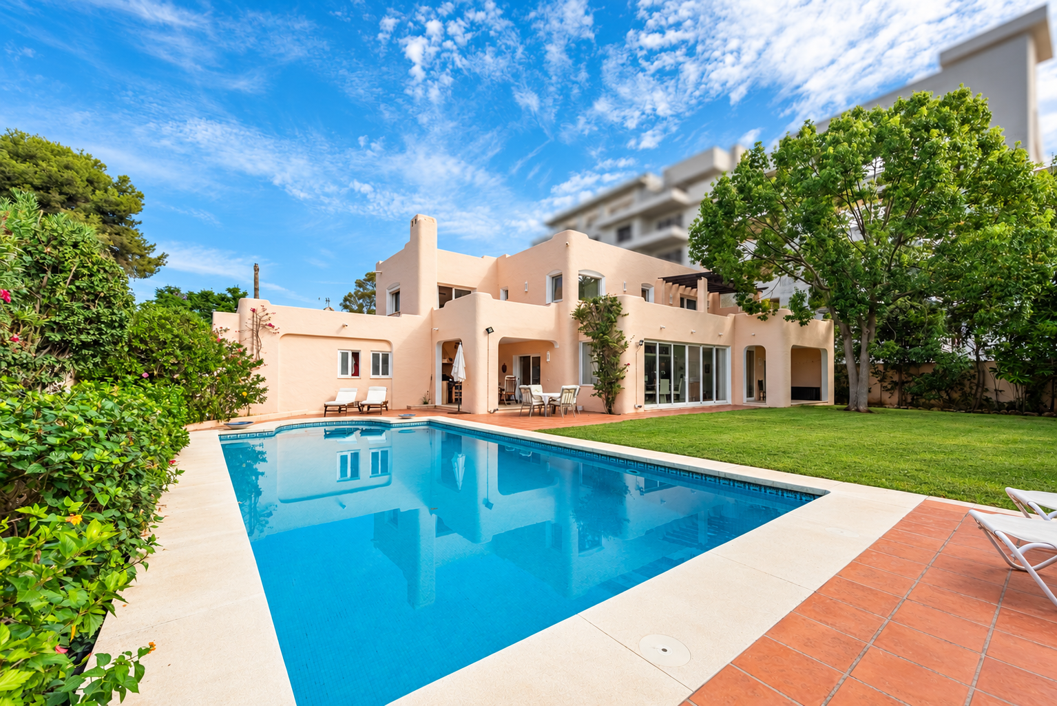 4 Bedroom Villa in Estepona