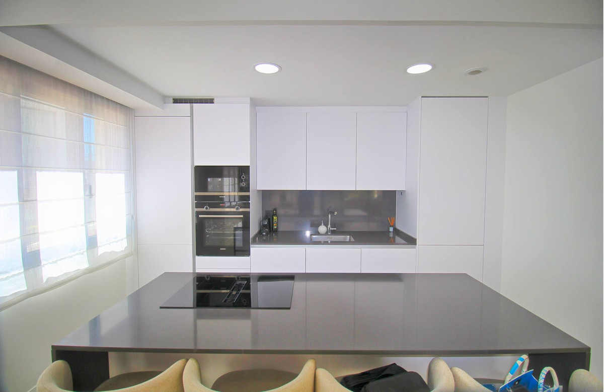 3 Bedroom Apartment in Casares - Photo 5