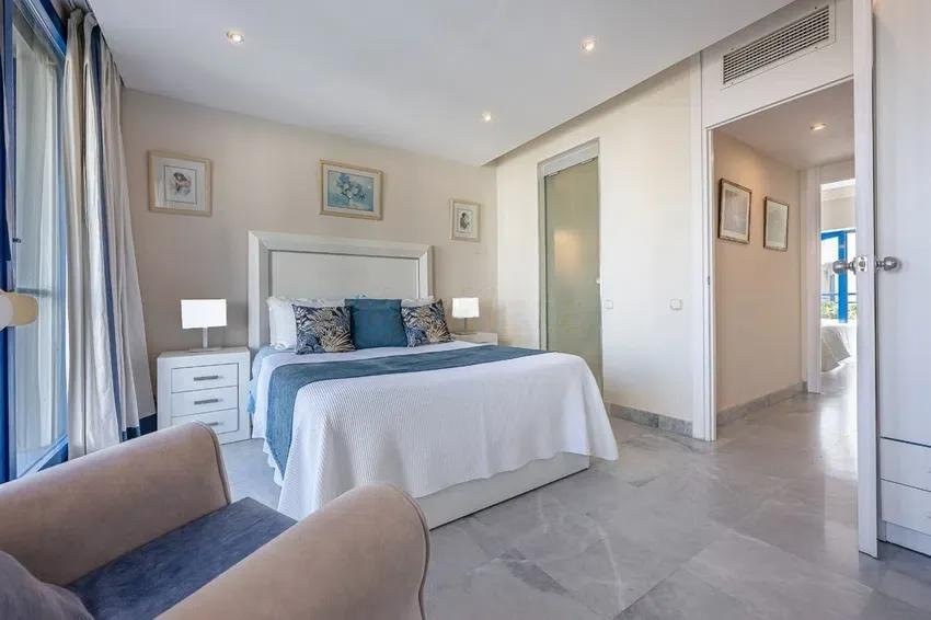 Villa de 2 chambres vue mer à Malaga, Espagne – Photo 10