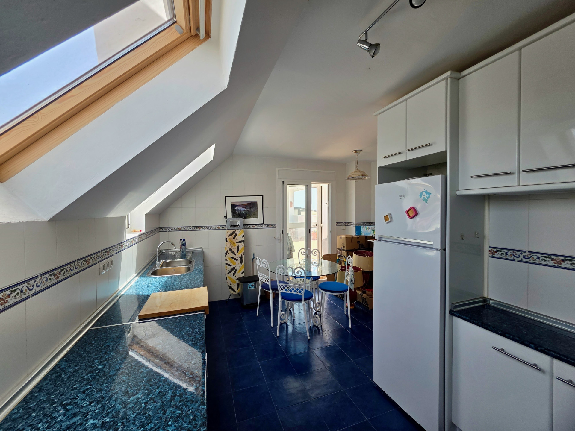 3 Bedroom Penthouse in La Duquesa - Photo 13