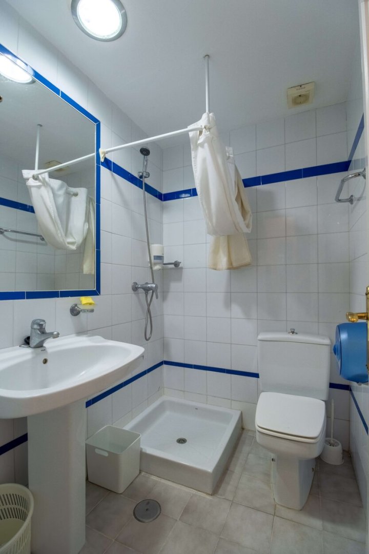 2 Bedroom Apartment in Mijas - Photo 16