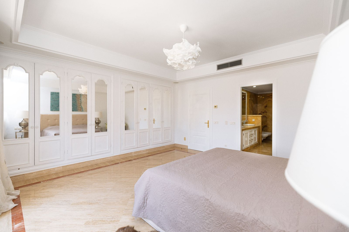 Apartamento com 3 quartos com vista mar em Málaga, Espanha – Foto 13