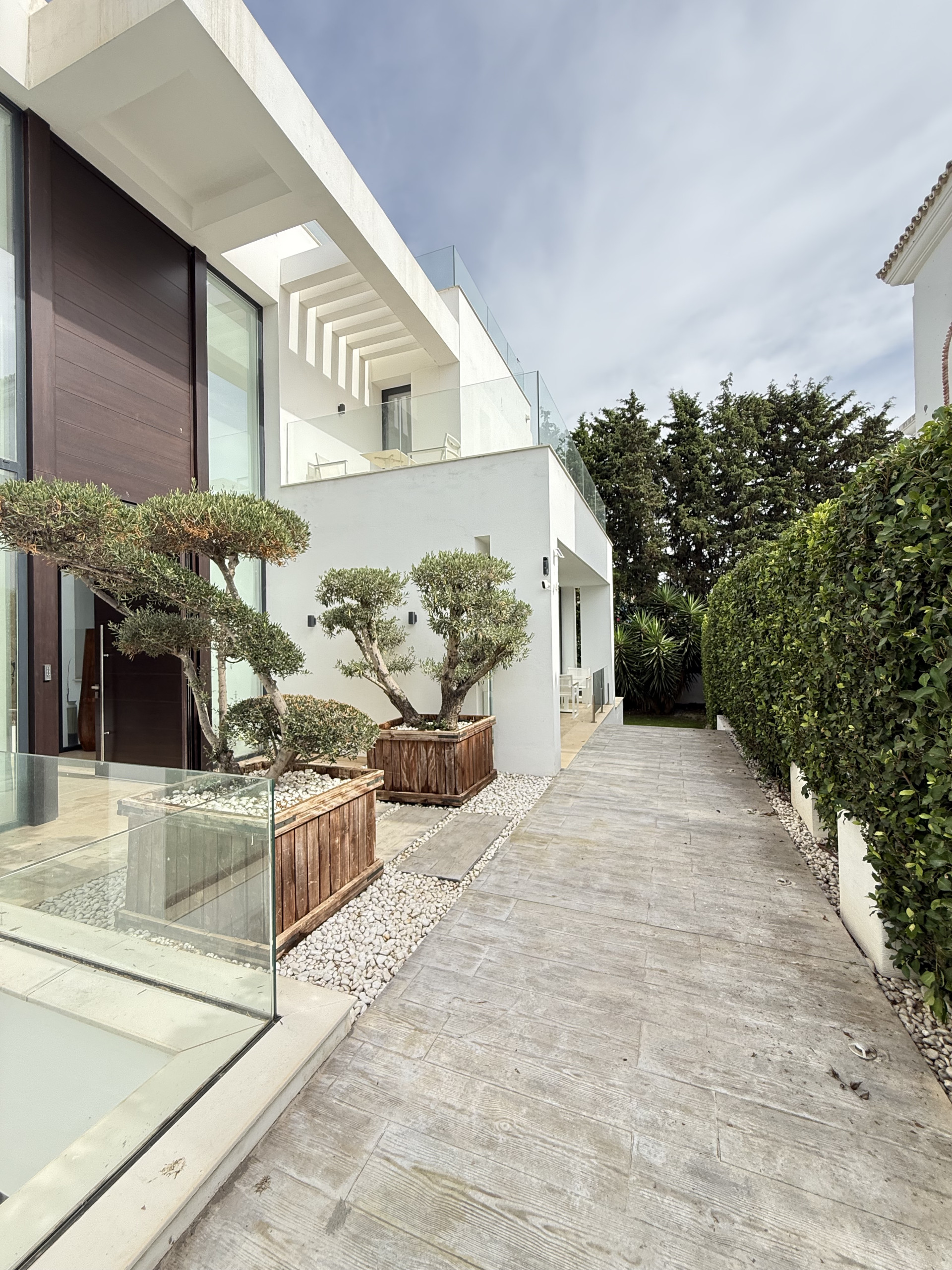 7 Bedroom Villa in San Pedro de Alcántara - Photo 26