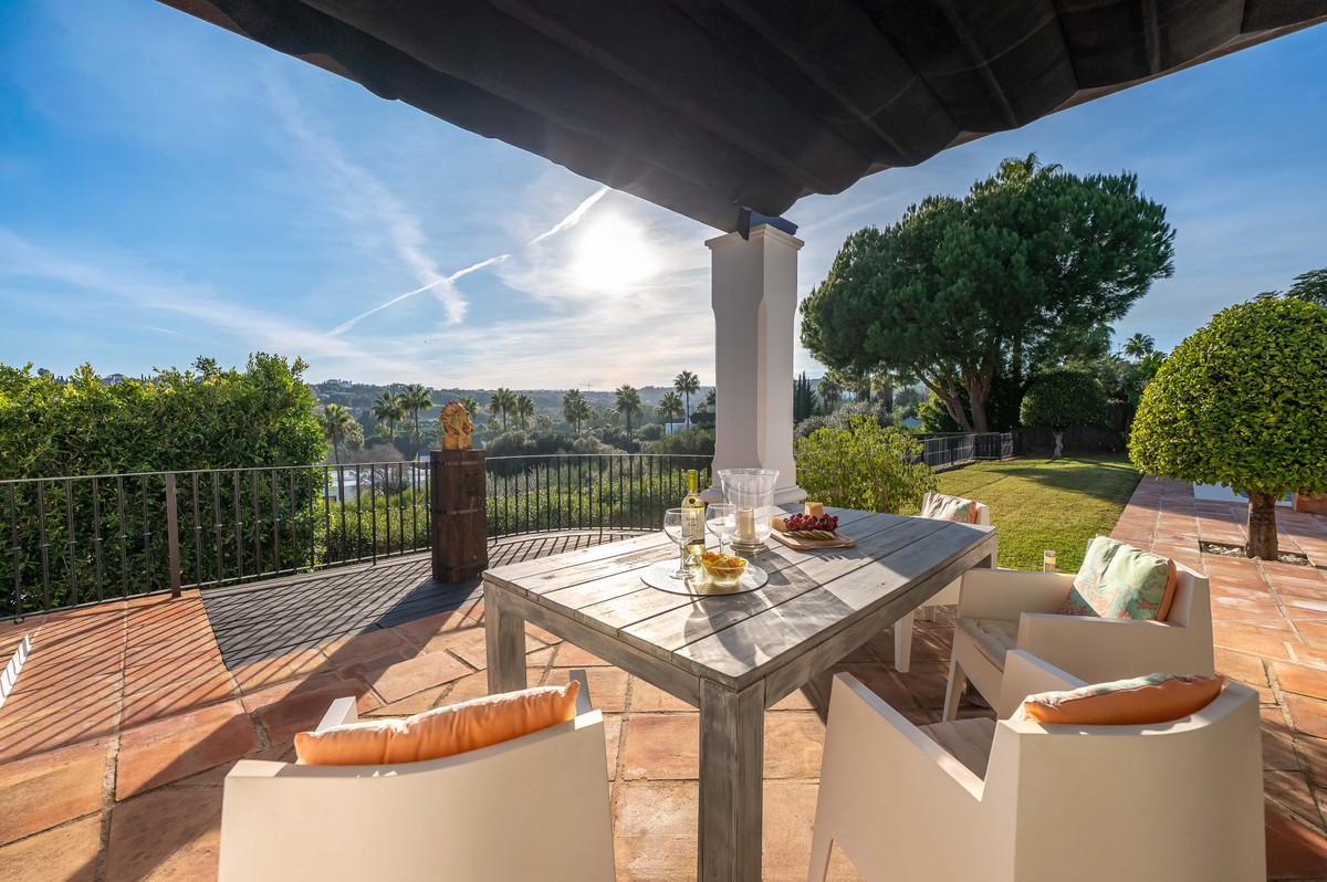6 Bedroom Villa in Sotogrande - Photo 18