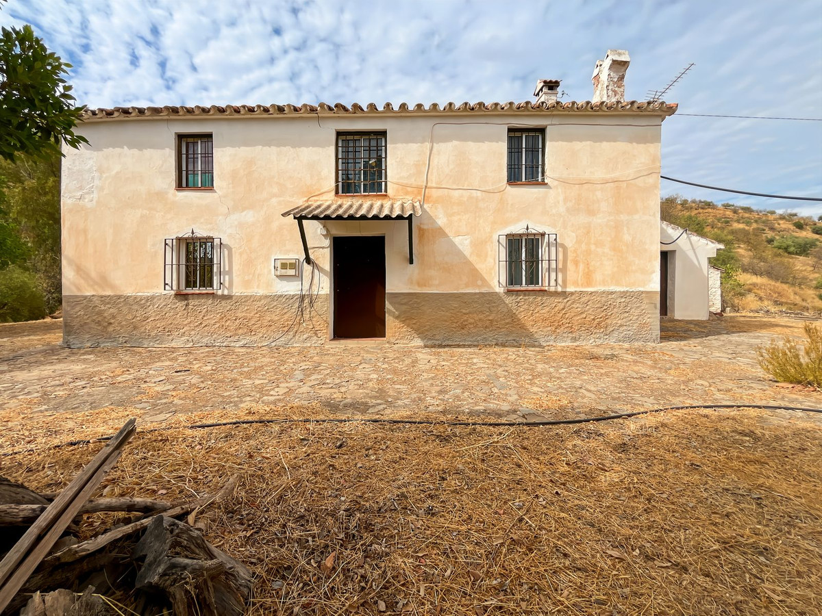 5 Bedroom Country house in Málaga - Photo 3