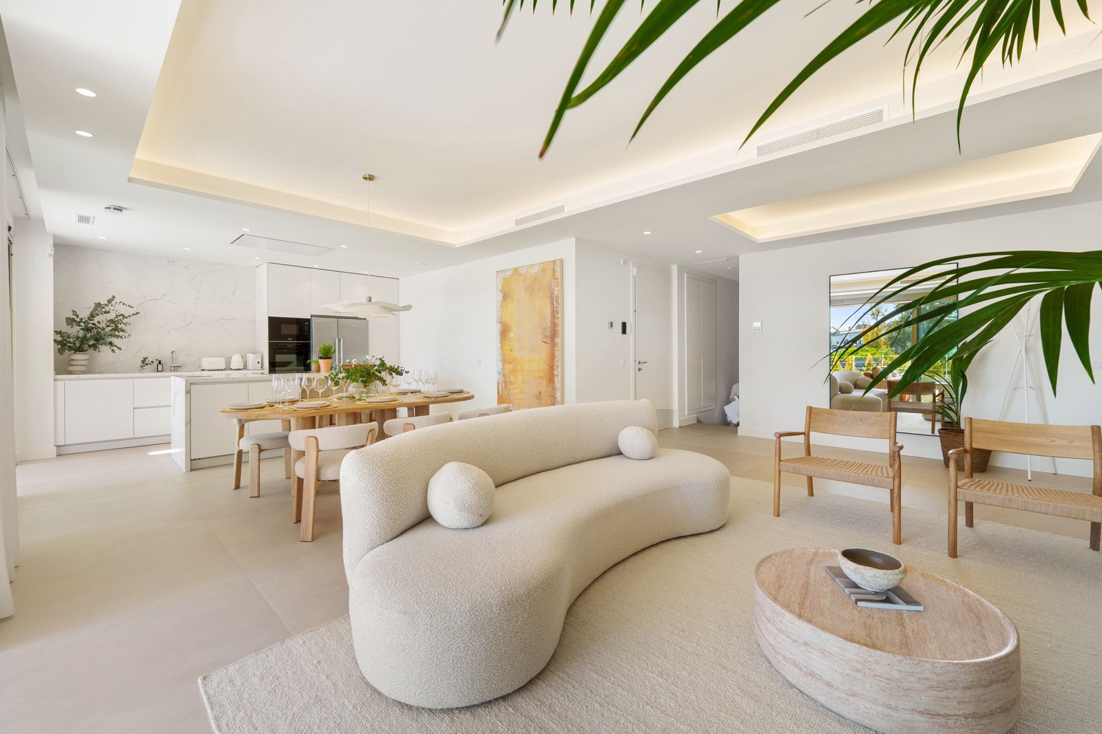 4 Bedroom Townhouse in Marbella - Photo 9