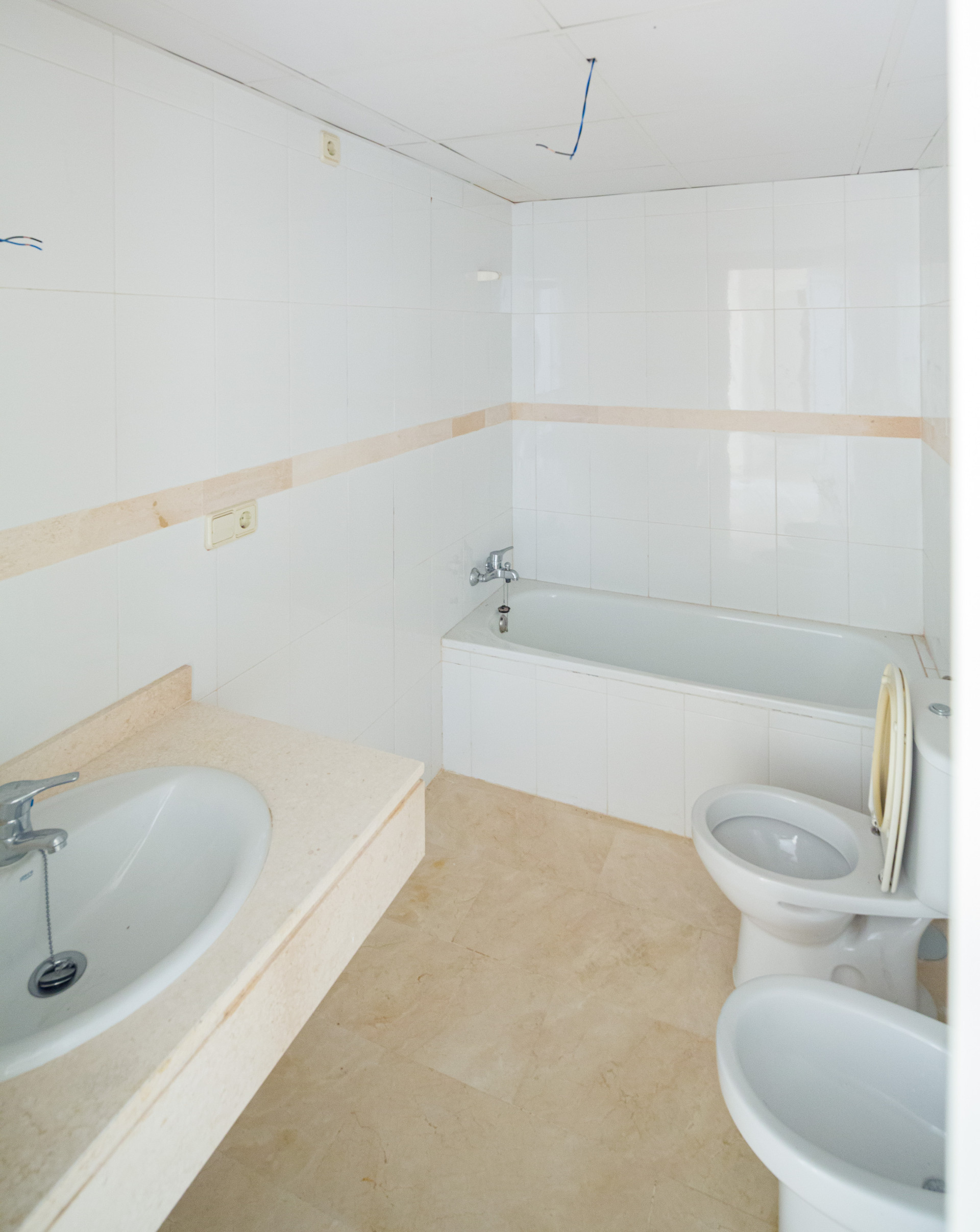 5 Bedroom Apartment in Estepona - Photo 33