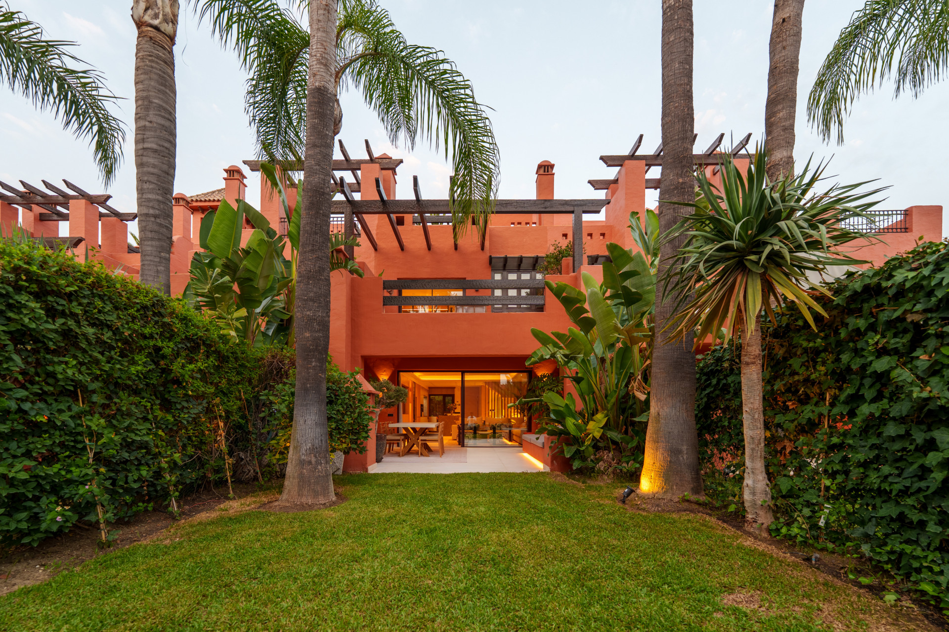 4 Bedroom Townhouse in Marbella - Photo 9
