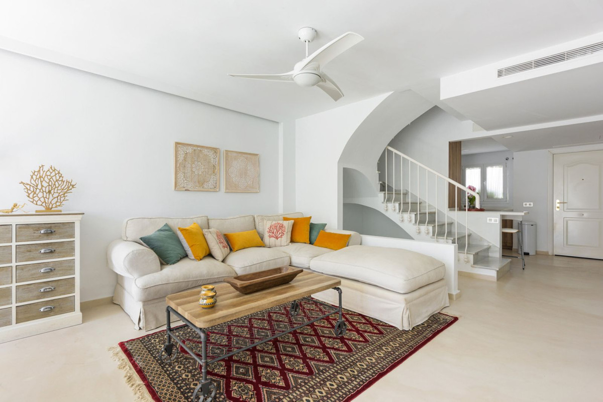 3 Bedroom Townhouse in Marbella - Foto 4