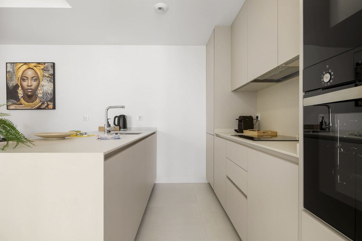 3 Bedroom Apartment in Fuengirola - Фото 10