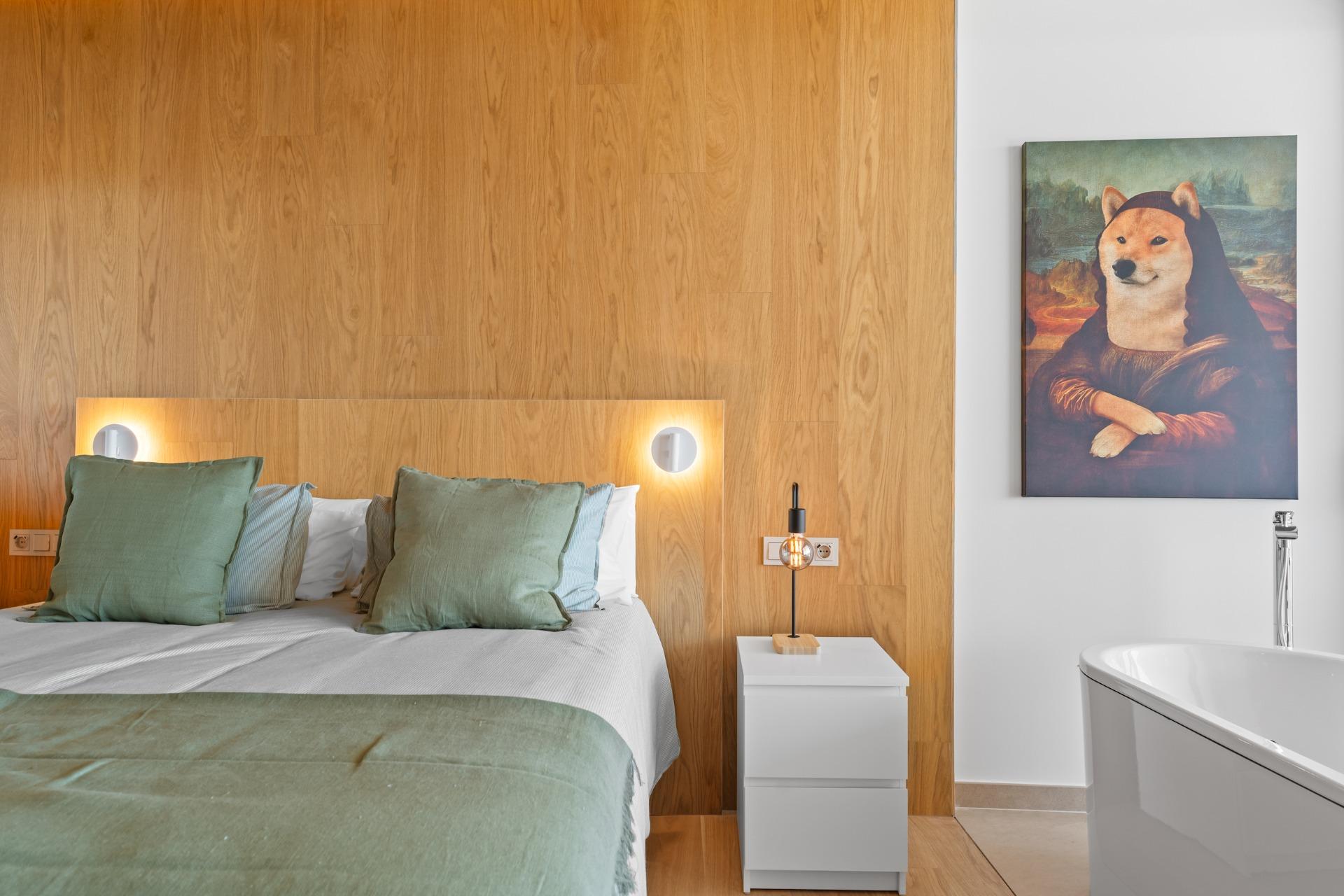 2 Bedroom Apartment in Fuengirola - Photo 12