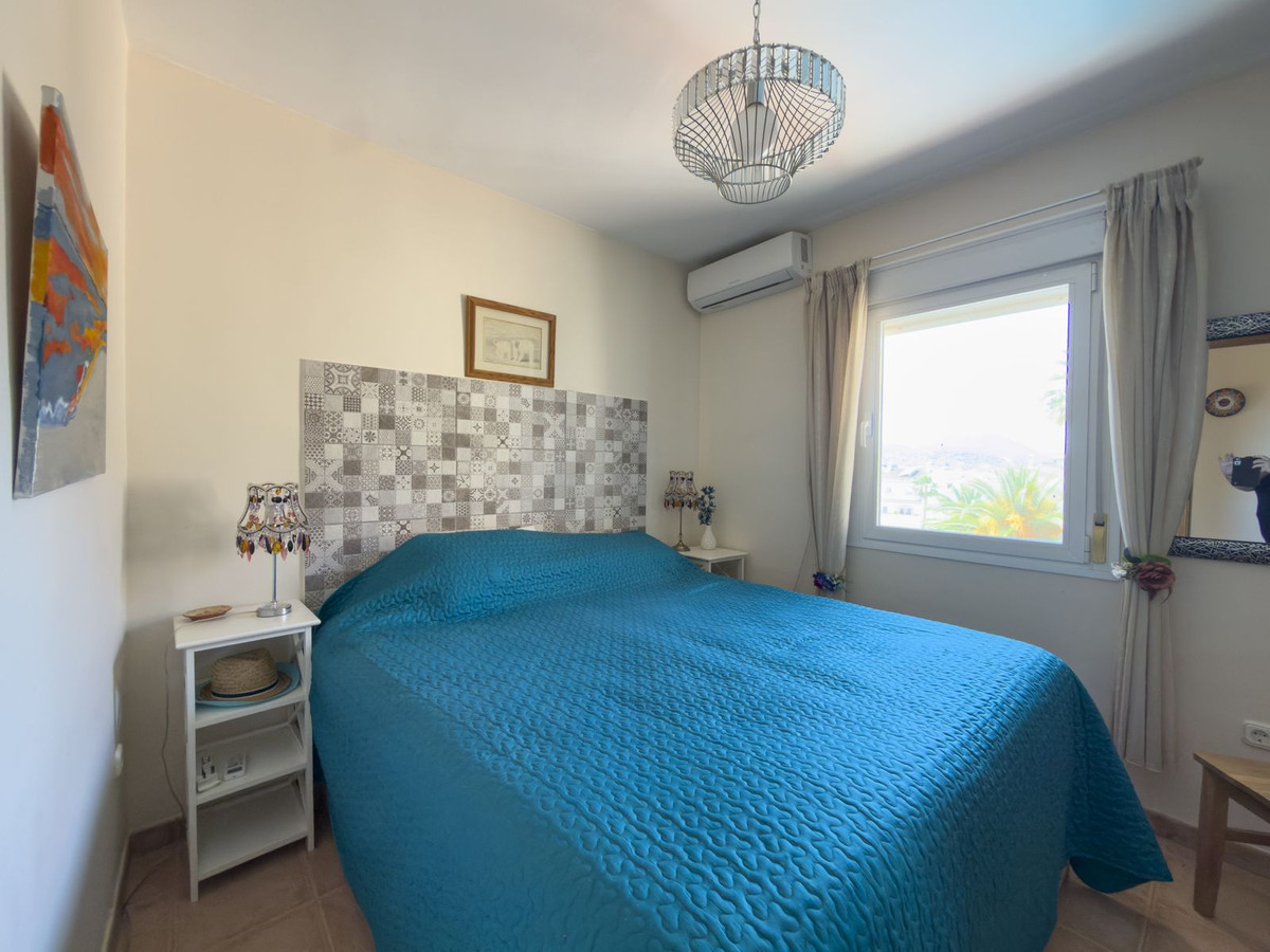 5 Bedroom Villa in Coín - Photo 28