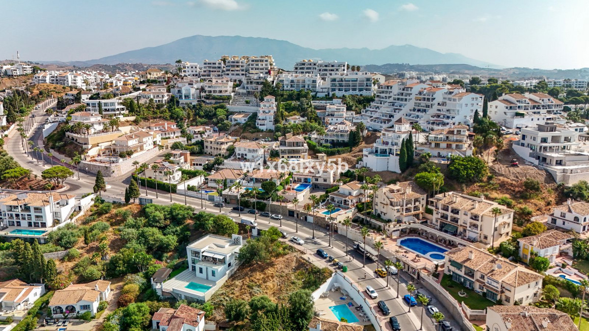 701 m² Plot in Mijas - Photo 8