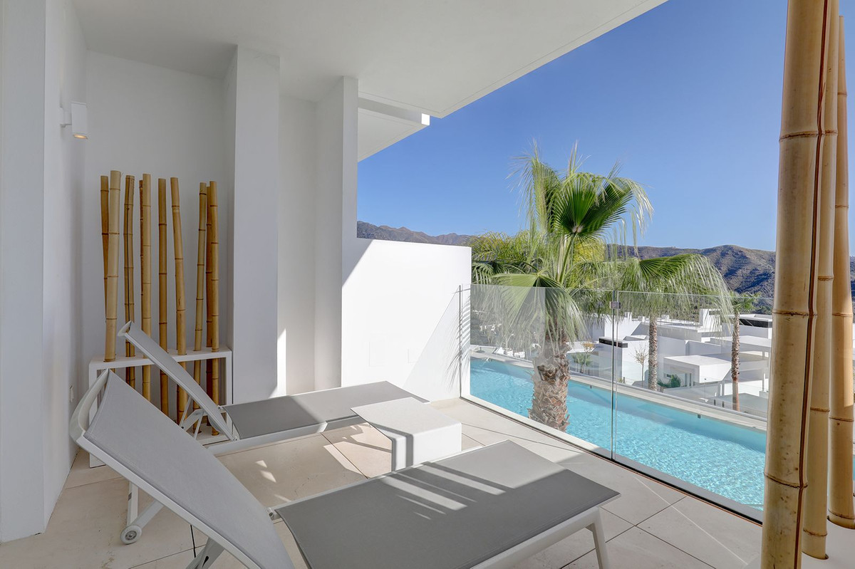 2 Bedroom Apartment in Ojén - Photo 4