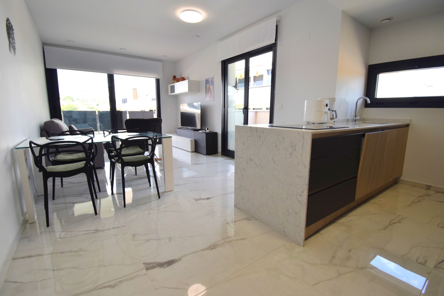 Apartamento com 2 quartos com piscina em Alicante, Espanha – Foto 6