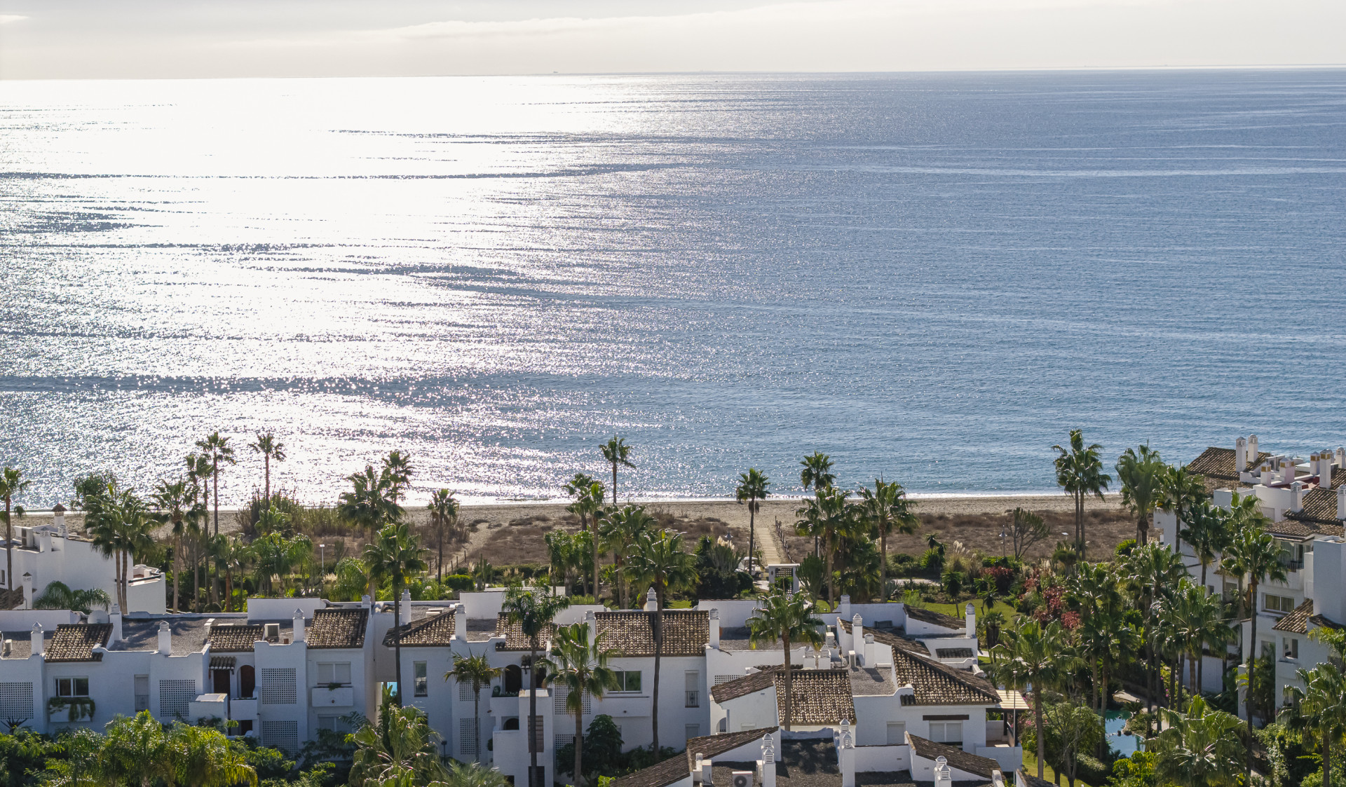 3 Bedroom Apartment in Estepona - Foto 3