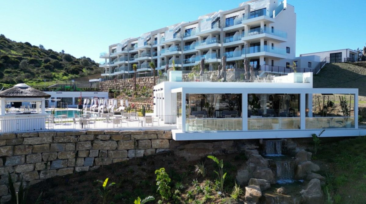 2 Bedroom Apartment in Mijas - Photo 31