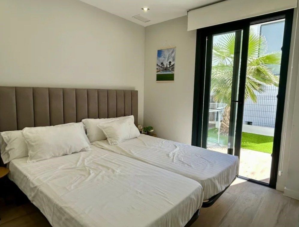 Apartamento com 3 quartos com piscina em Alicante, Espanha – Foto 12