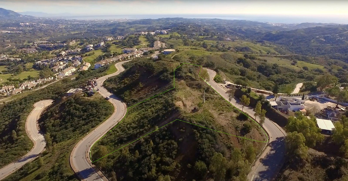 Plot in La Mairena