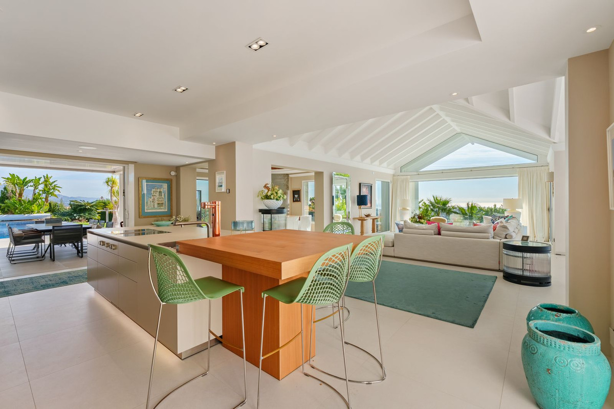 9 Bedroom Villa in Benahavís - Foto 26