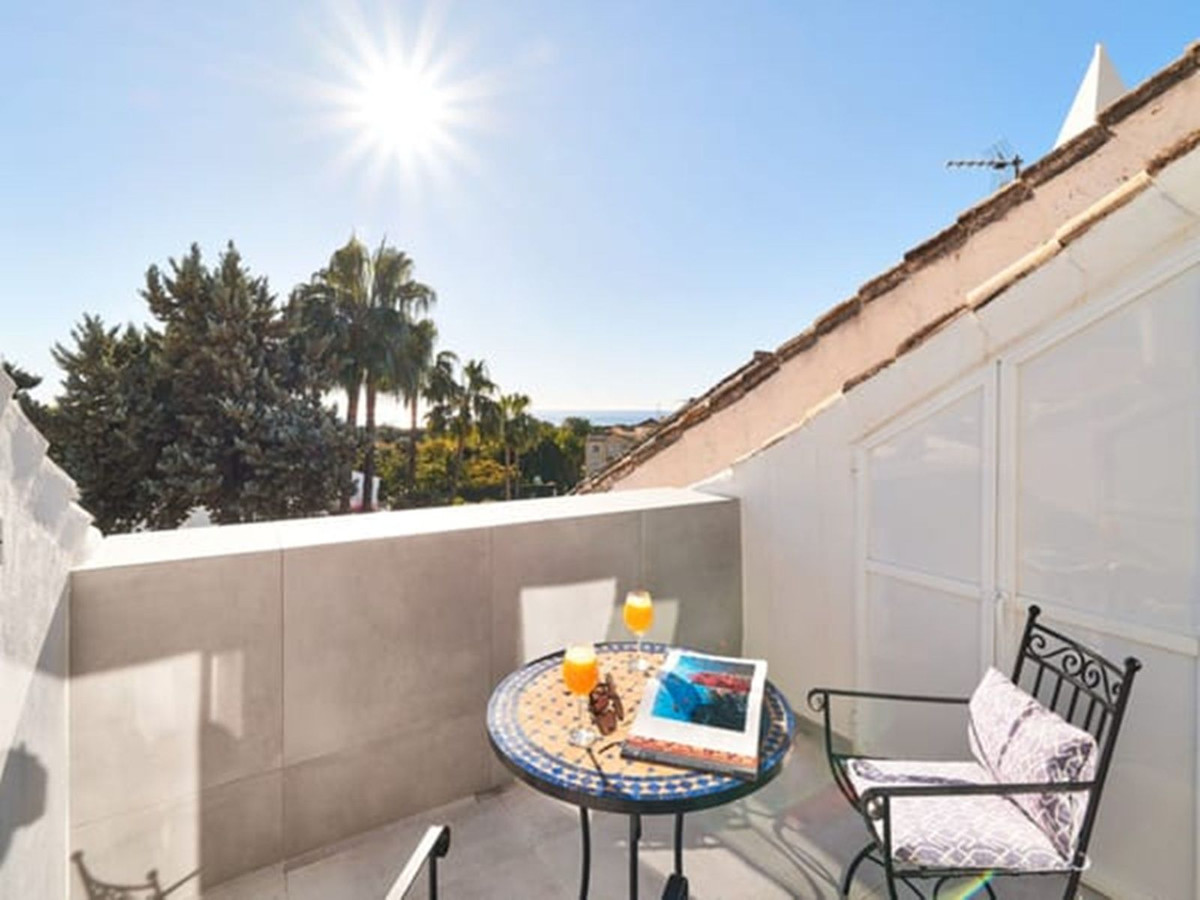 3 Bedroom Townhouse in Marbella - Photo 18