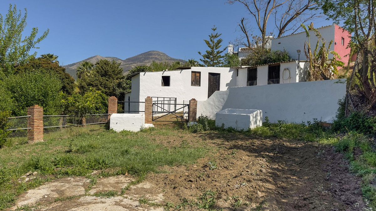 3 Bedroom Country house in Alhaurín el Grande - Photo 53