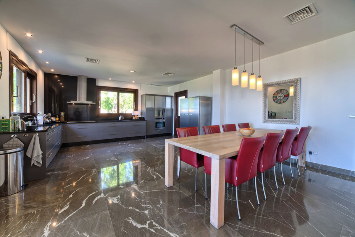 6 Bedroom Villa in Benahavís - Foto 7