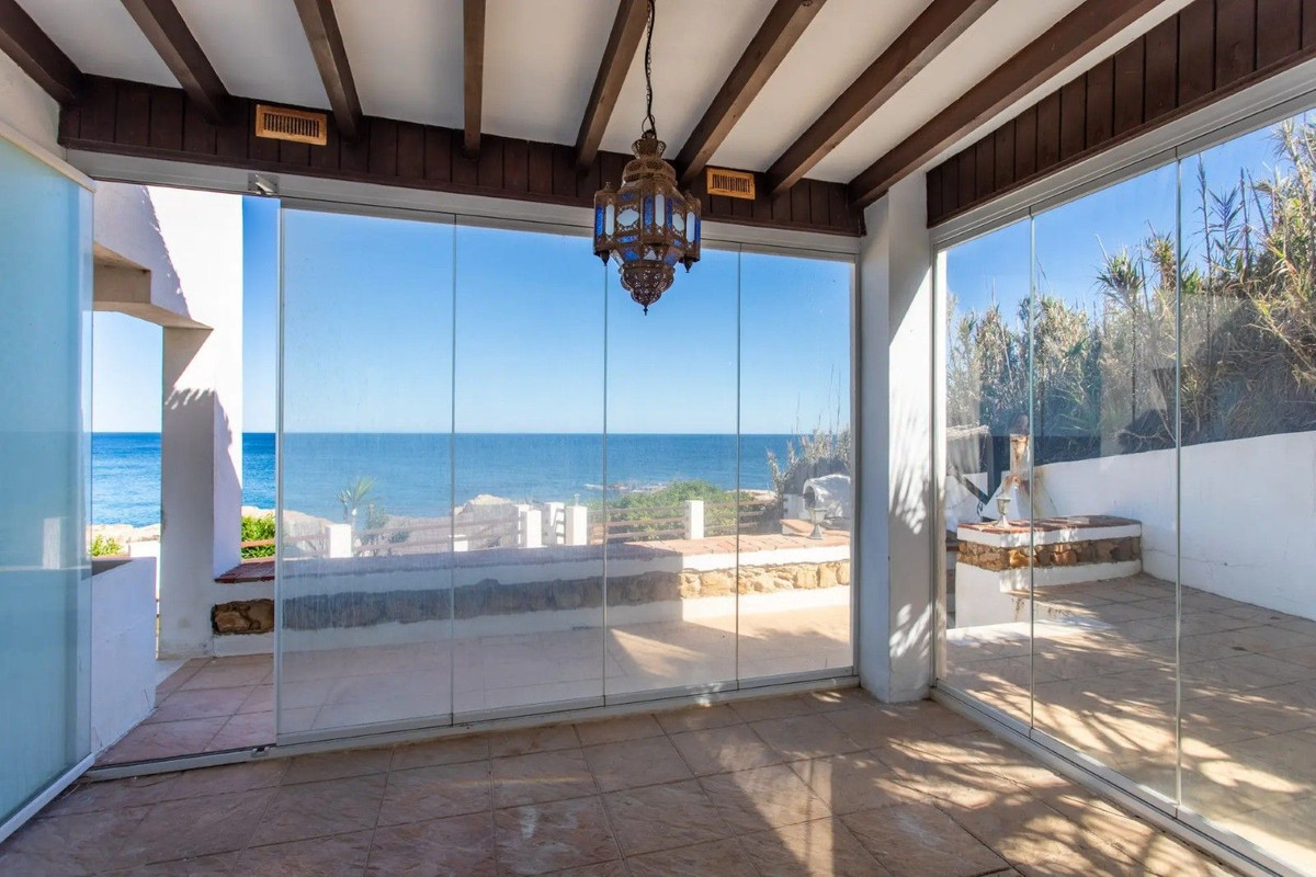 3 Bedroom Villa in Manilva - Photo 20