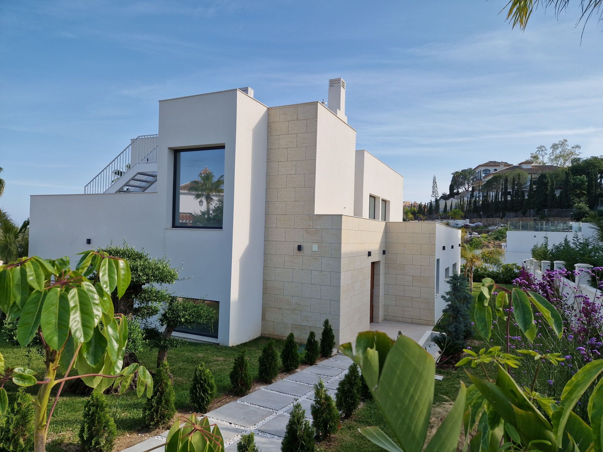 4 Bedroom Villa in Marbella - Photo 28