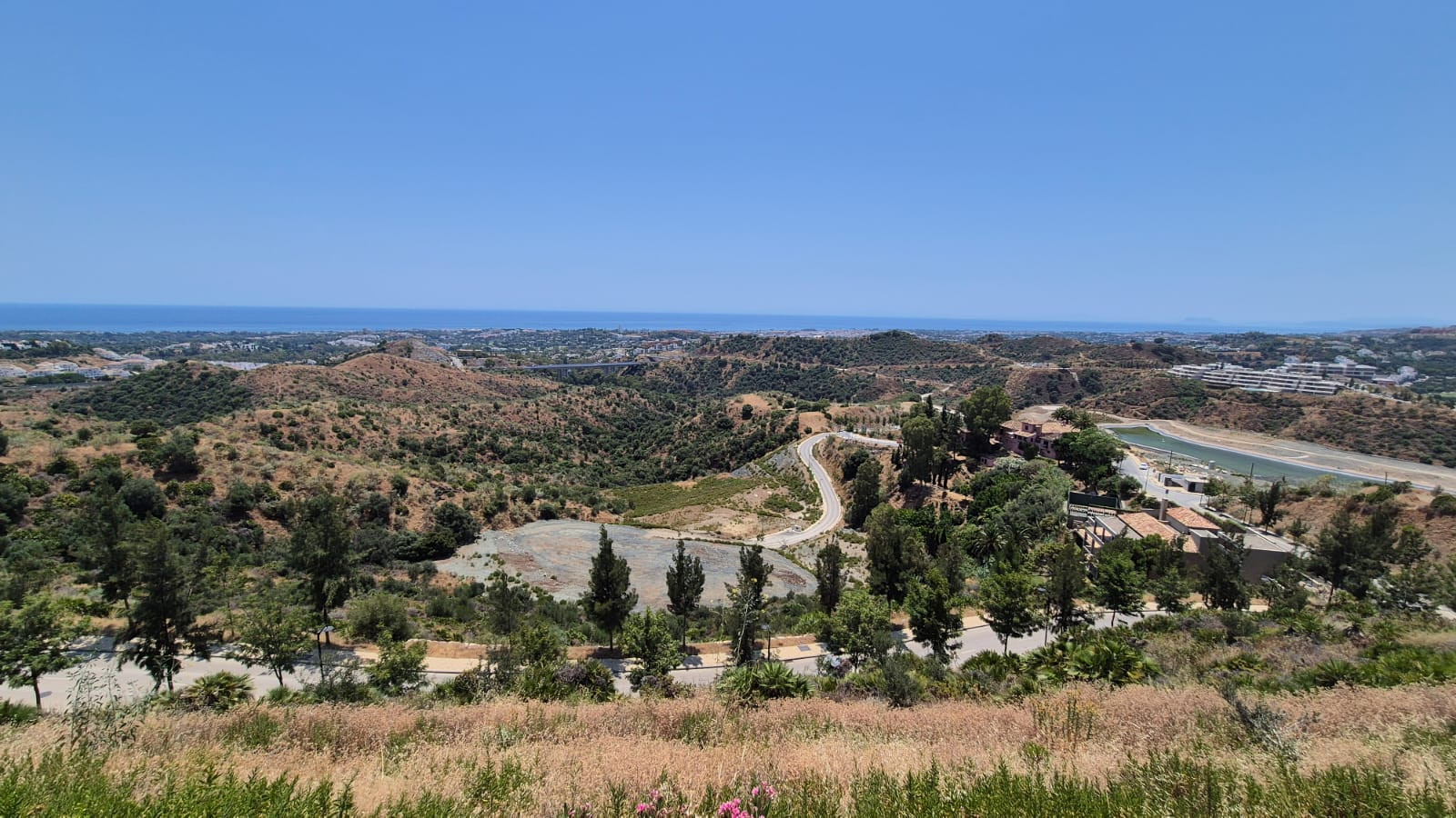 1,587 m² Plot in Benahavís - Photo 9