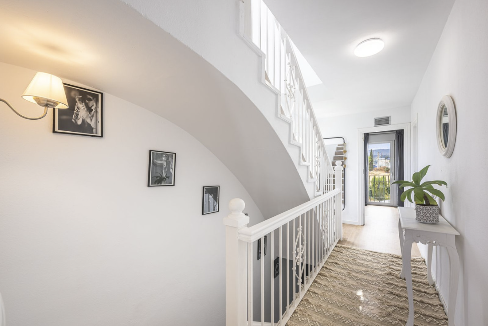 3 Bedroom Townhouse in Estepona - Photo 24