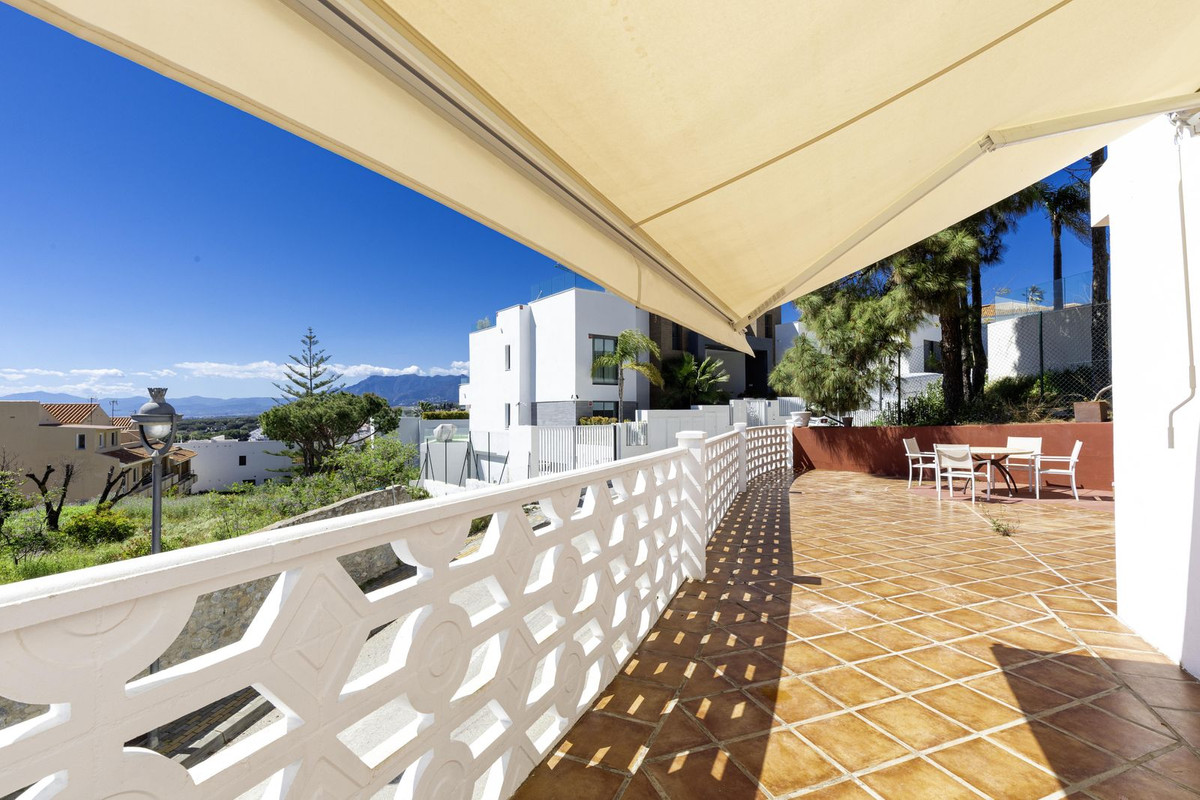 3 Bedroom Townhouse in Marbella - Photo 26