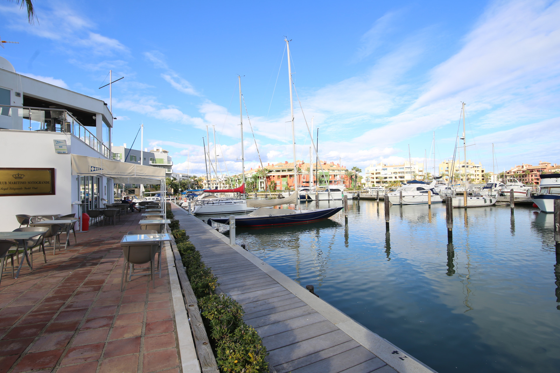 4 Bedroom Penthouse in Sotogrande - Photo 19