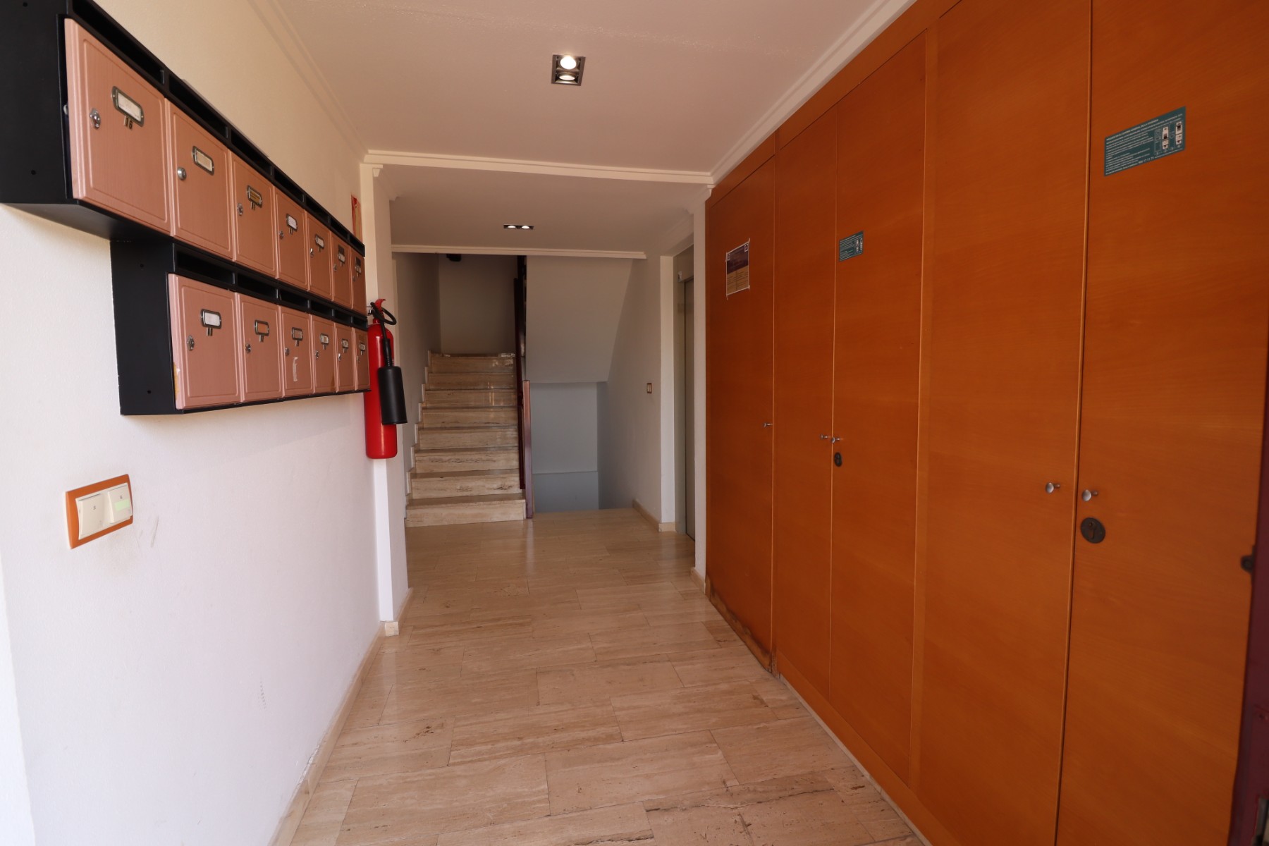 Apartamento com 2 quartos com piscina em Alicante, Espanha – Foto 18
