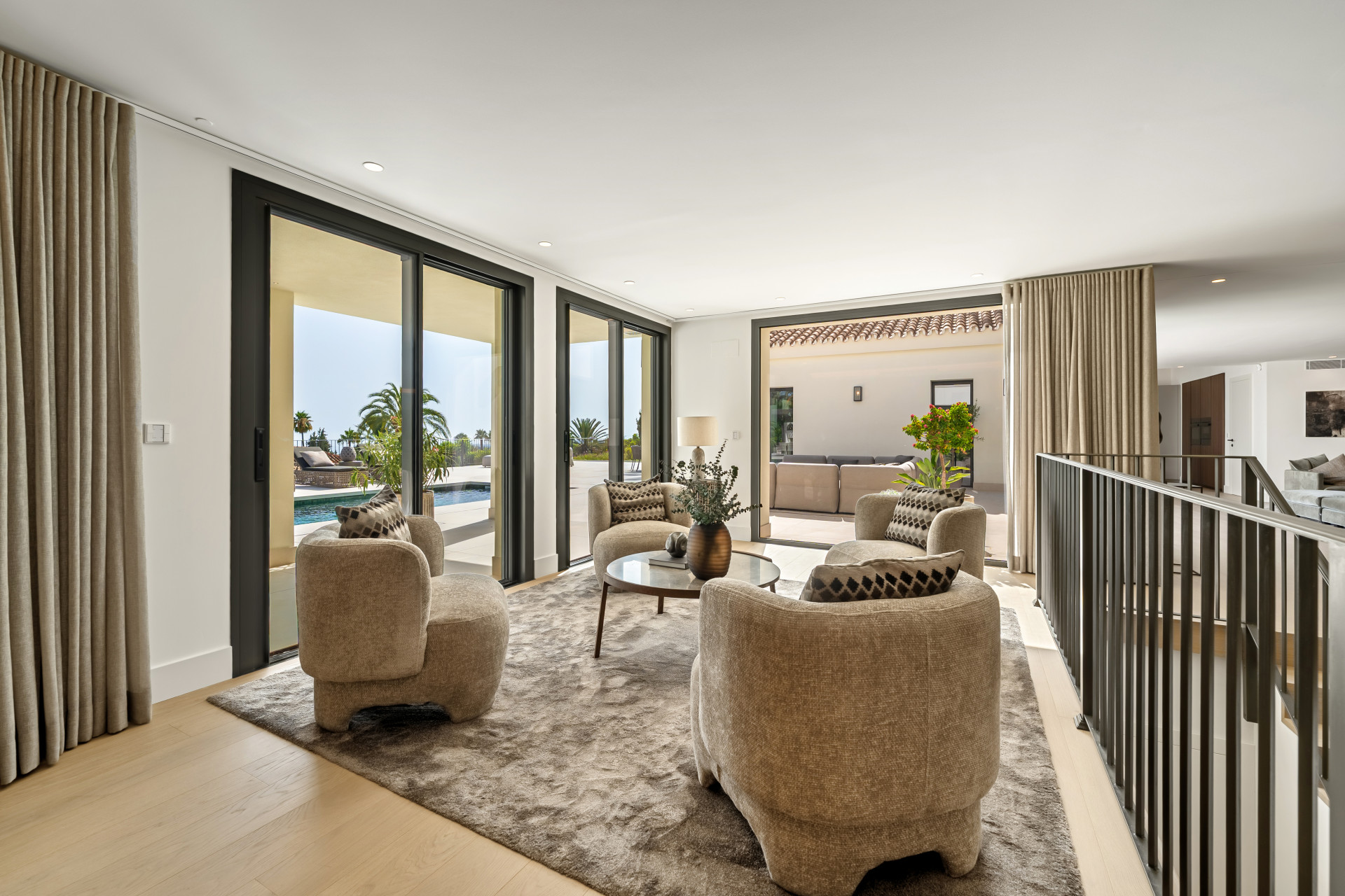 5 Bedroom Villa in Marbella - Photo 21