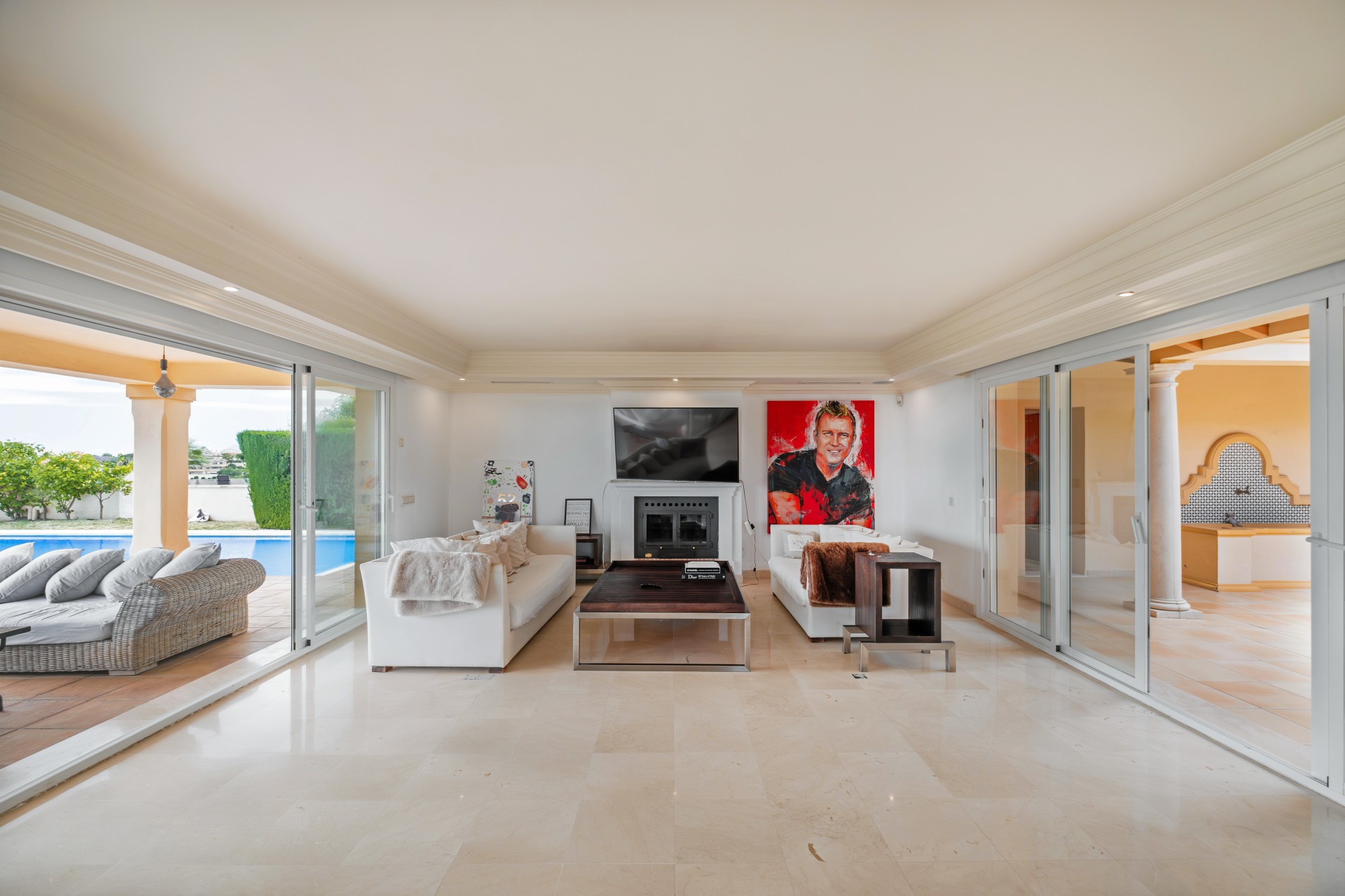 7 Bedroom Villa in Marbella - Photo 9
