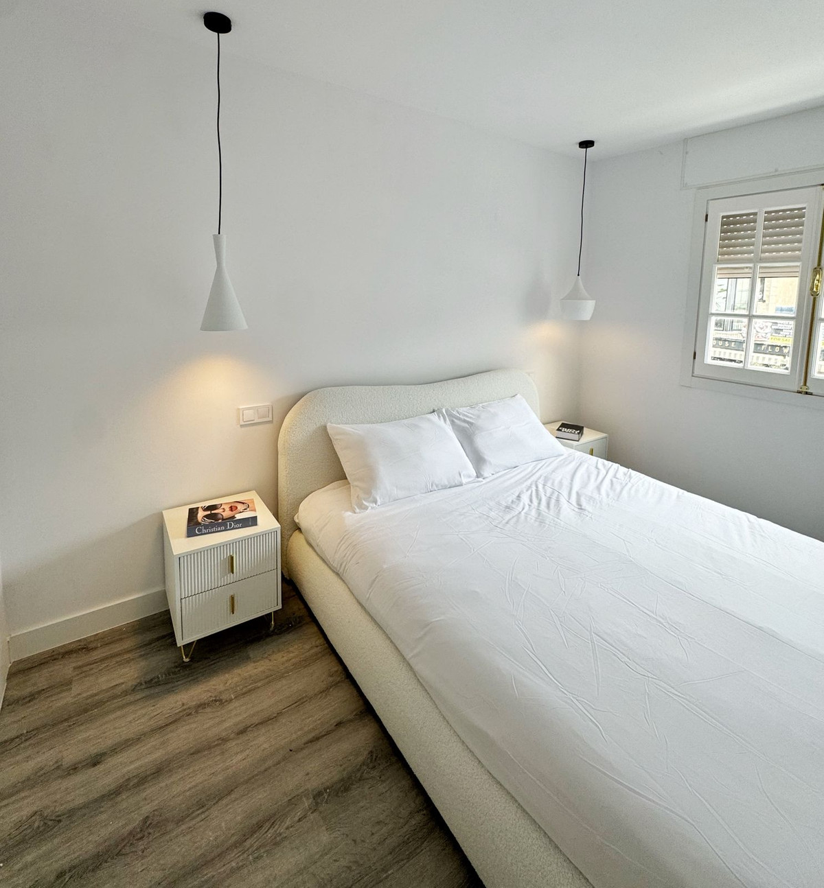 5 Bedroom Apartment in Benahavís - Photo 26
