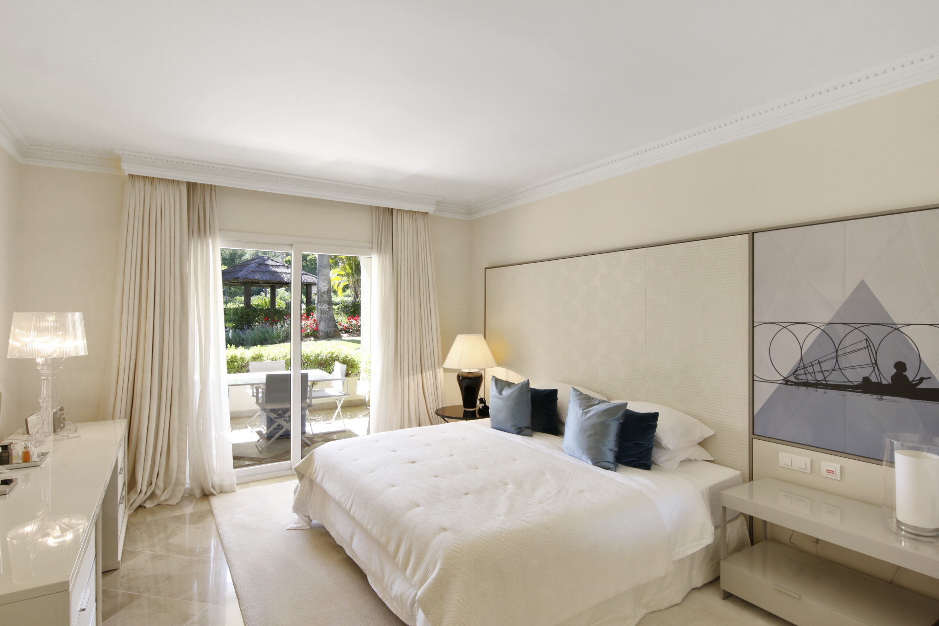 3 Bedroom Apartment in Marbella - Photo 6