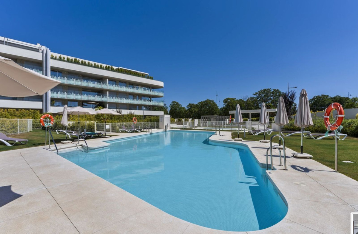 3 Bedroom Apartment in San Pedro de Alcántara - Photo 9