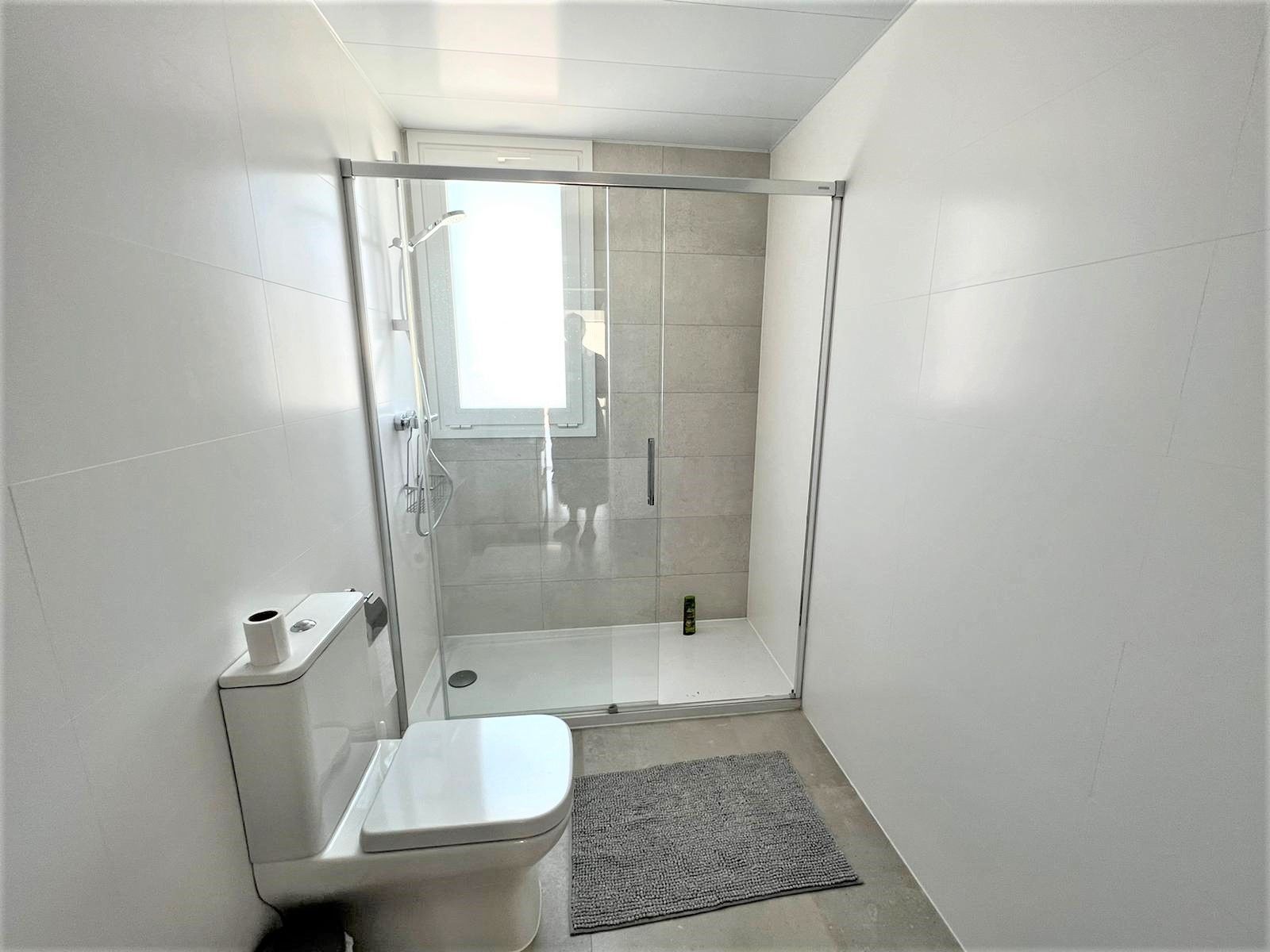 4 Bedroom Penthouse in Mijas - Photo 8