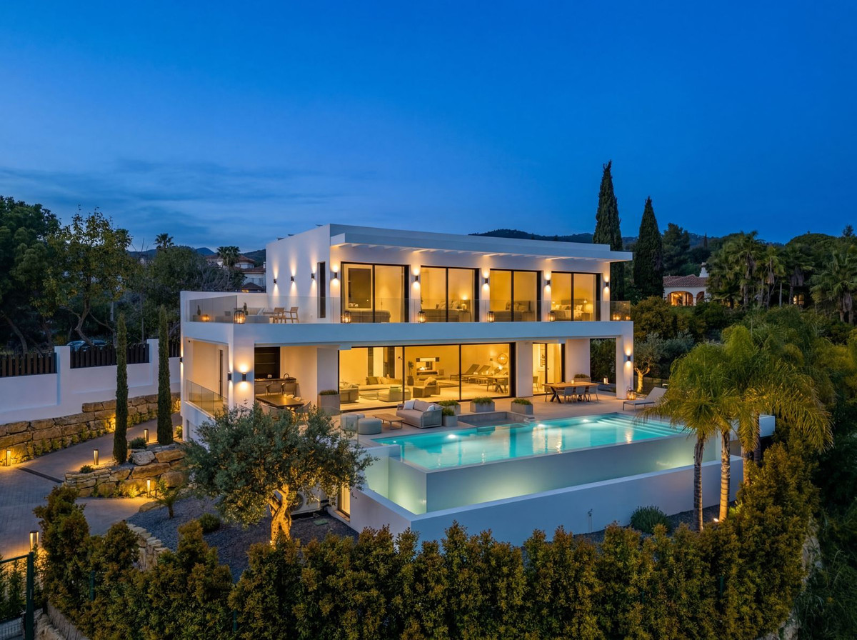 5 Bedroom Villa in Marbella - Photo 59