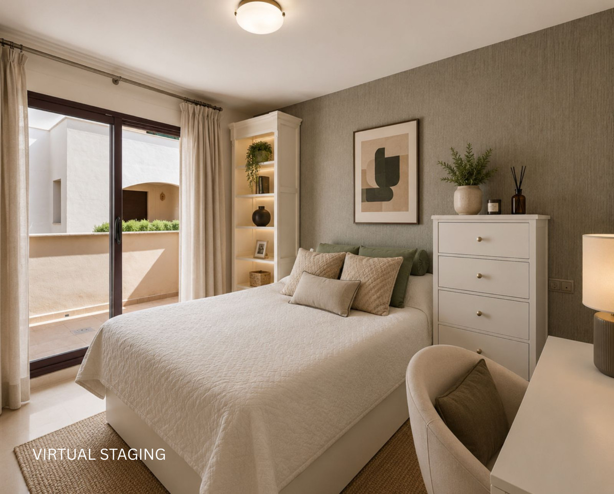 2 Bedroom Apartment in Marbella - Photo 18