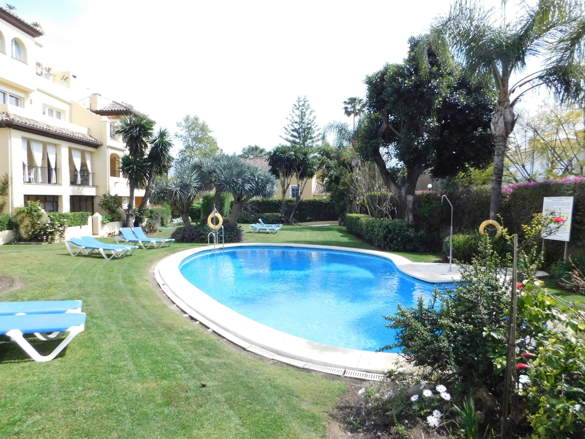 3 Bedroom Penthouse in San Pedro de Alcántara - Photo 23