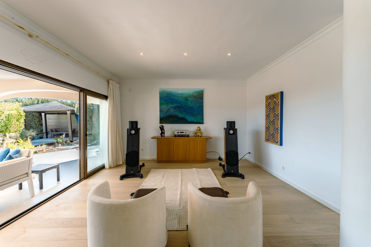 4 Bedroom Villa in Benahavís - Foto 9